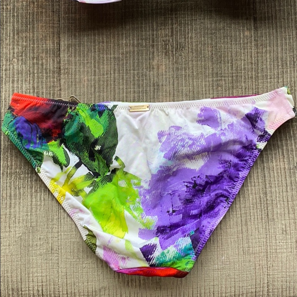 Bikini 👙 - Picture 5 of 8
